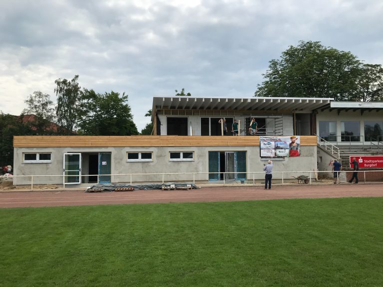 Bau2